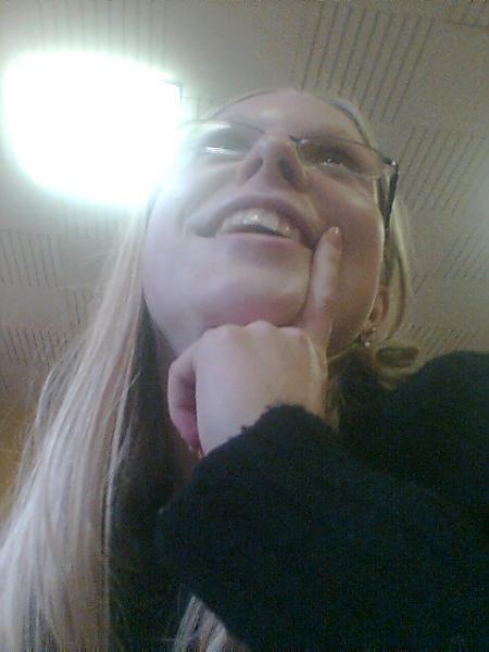 ma tie blonde en réfléxion mdr